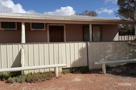 2/4 Trow St, Coober Pedy, SA 5723
