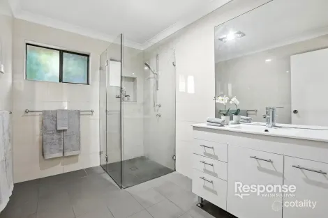 Property photo of 2/7 Binalong Road Pendle Hill NSW 2145