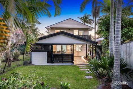 Property photo of 157 Mooroondu Road Thorneside QLD 4158