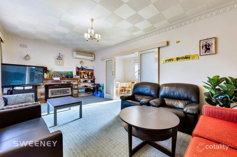 Property photo of 17 Barnard Court Sunshine VIC 3020