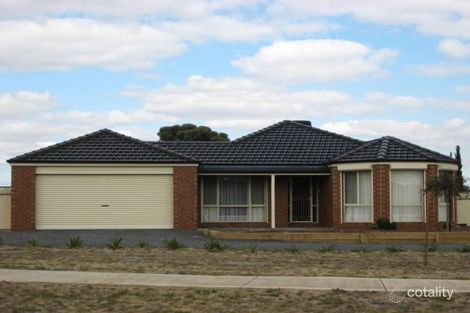 4 Punjel Dr, Diggers Rest, VIC 3427