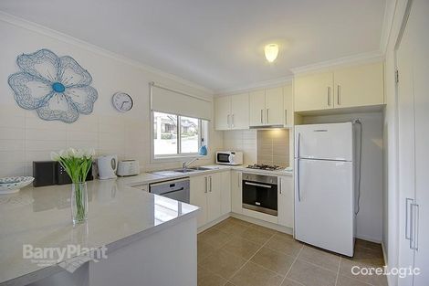 Property photo of 35 Grantham Drive Highton VIC 3216