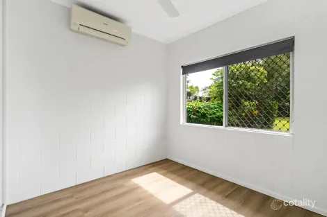 Property photo of 34 Manus Street Trinity Beach QLD 4879
