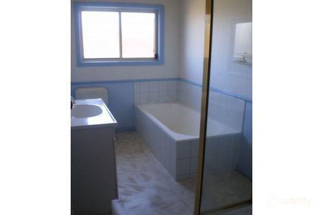 Property photo of 12 Hamilton Street Peterborough VIC 3270