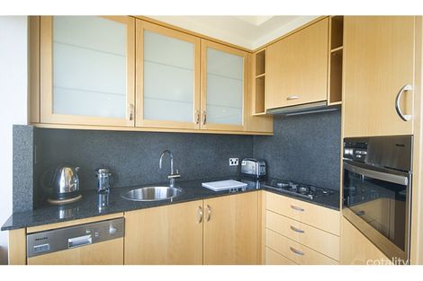 Property photo of 93/2-4 East Crescent Street McMahons Point NSW 2060