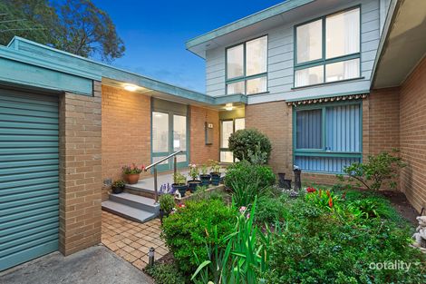 Property photo of 18 Rowitta Drive Glen Waverley VIC 3150