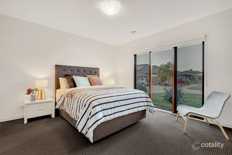 Property photo of 18 Bandicoot Road Craigieburn VIC 3064