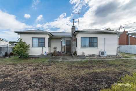 Property photo of 17 Dowsing Avenue Dowsing Point TAS 7010