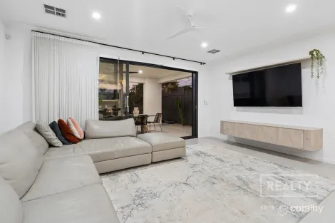 Property photo of 150B Cobb Street Doubleview WA 6018