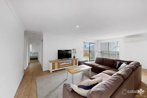 Property photo of 31 Langport Parade Mudgeeraba QLD 4213