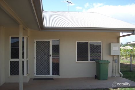 Property photo of 2/8 Christie Avenue Nanum QLD 4874