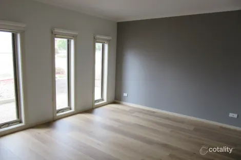 Property photo of 13 Sunridge Drive Mernda VIC 3754