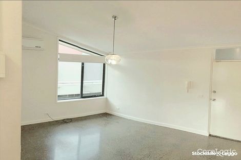 Property photo of 16/13 Rosedale Avenue Glen Huntly VIC 3163