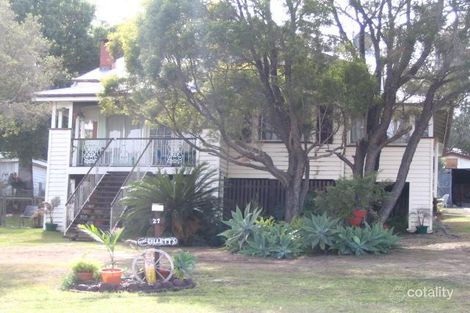 27 Coronation Dr, Boonah, QLD 4310