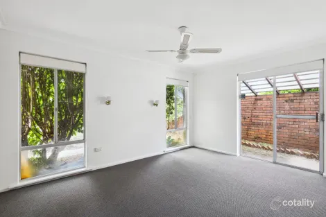 Property photo of 13 Jefferies Way Leeming WA 6149