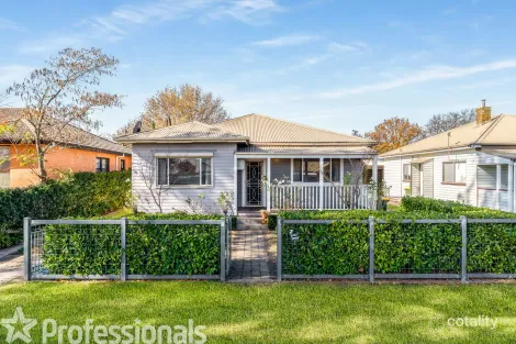140 Clinton St, Orange, NSW 2800