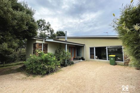 17 The Sanctuary, Metung, VIC 3904