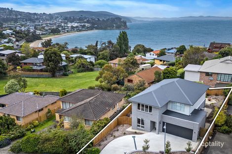 19-21 Suncoast Dr, Blackmans Bay, TAS 7052