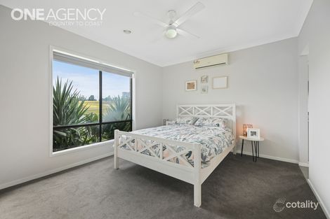 Property photo of 39 Myrtle Crescent Warragul VIC 3820