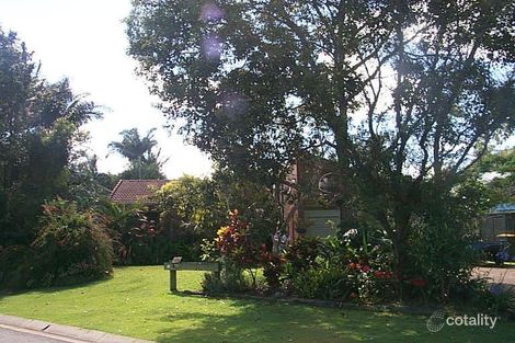 10 Mackerel St, Manly West, QLD 4179