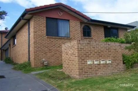 Property photo of 1/3 John Street Balgownie NSW 2519
