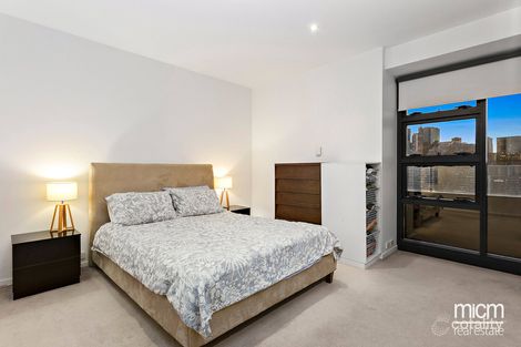 Property photo of 3305/7 Riverside Quay Southbank VIC 3006