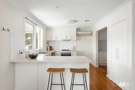 Property photo of 16 Spring Street Niddrie VIC 3042