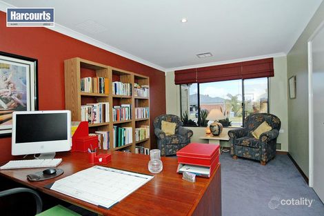 Property photo of 23 Vinciullo Way Sinagra WA 6065