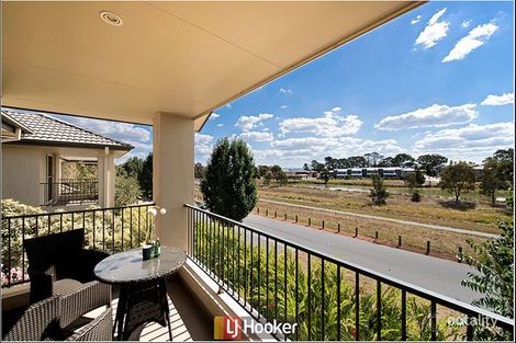 Property photo of 14 Megalong Crescent Harrison ACT 2914