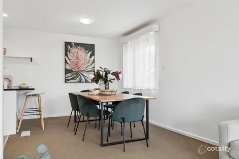 Property photo of 37 Embley Street Holder ACT 2611