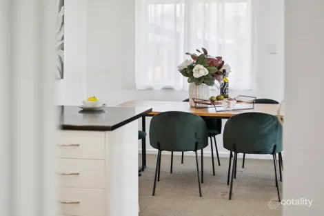 Property photo of 37 Embley Street Holder ACT 2611