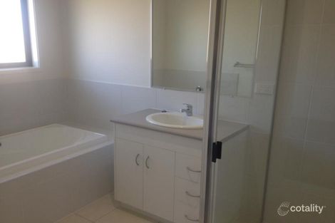 Property photo of 15 Florida Crescent Parkhurst QLD 4702