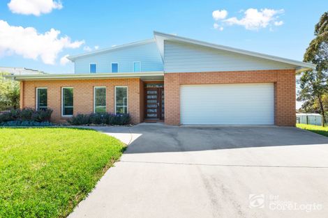 Property photo of 11 Travers Court Metung VIC 3904