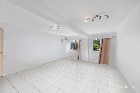 Property photo of 14 Bauhinia Street Kin Kora QLD 4680