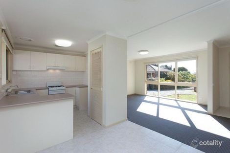 Property photo of 2/16 Palmerston Crescent Frankston South VIC 3199
