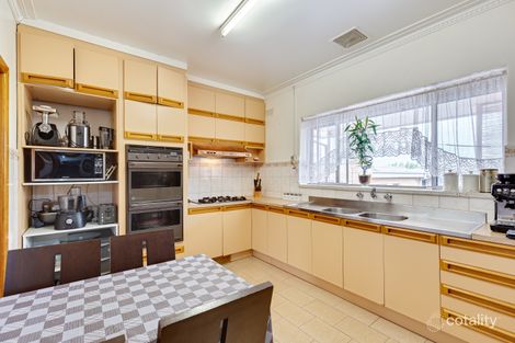 Property photo of 65 Mahoneys Road Reservoir VIC 3073