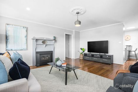 Property photo of 14 Valley View Crescent Berwick VIC 3806