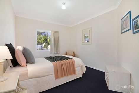 44 Miles St, Coolangatta, QLD 4225