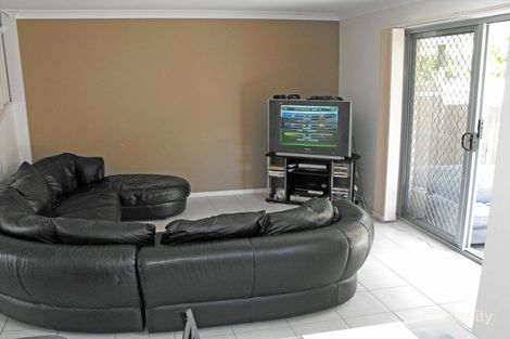 Property photo of 18/6-32 University Drive Meadowbrook QLD 4131