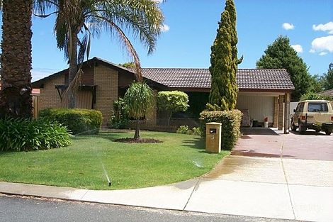 3 Lenna Ct, Karawara, WA 6152