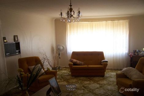 Property photo of 11 Nottingham Road Temora NSW 2666