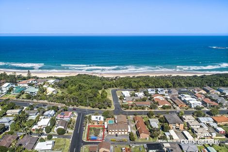 1 Eleventh Ave, Stuarts Point, NSW 2441