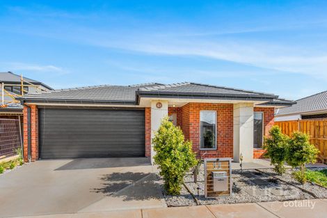 11 Stockport Cres, Thornhill Park, VIC 3335