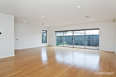 Property photo of 1 Glenwood Avenue Altona VIC 3018