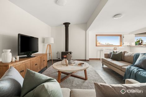 Property photo of 5 Irvine Crescent Frankston VIC 3199