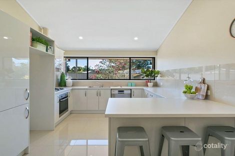 Property photo of 8 Chardonnay Crescent Wynn Vale SA 5127