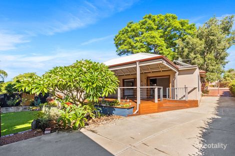 32 Upton St, St James, WA 6102