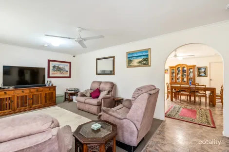 Property photo of 194 Pulgul Street Urangan QLD 4655