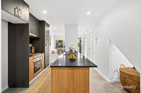 Property photo of 228B Farmborough Road Farmborough Heights NSW 2526