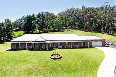 15 Tainton St, Wandin North, VIC 3139